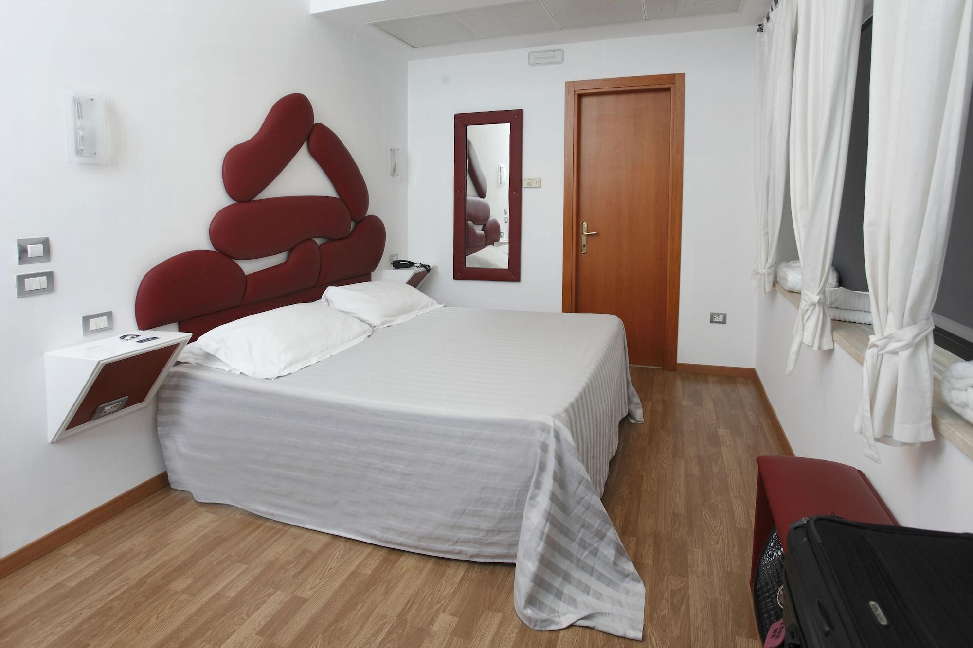 Millennium Gold Hotel Napoli Bagian luar foto